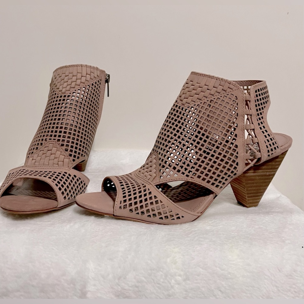 Vince Camuto open toed heals